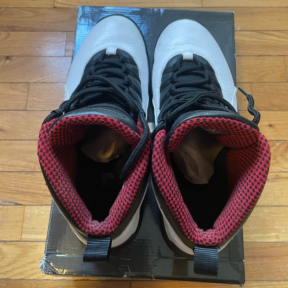 Jordan Retro 10 \